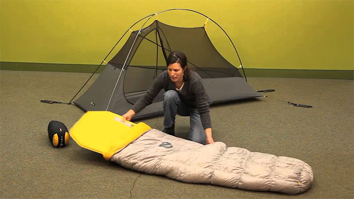 siren ultralight sleeping quilt