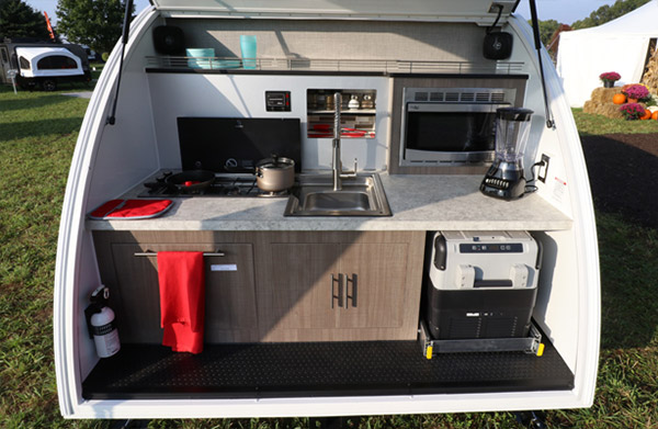 luna teardrop kitchen